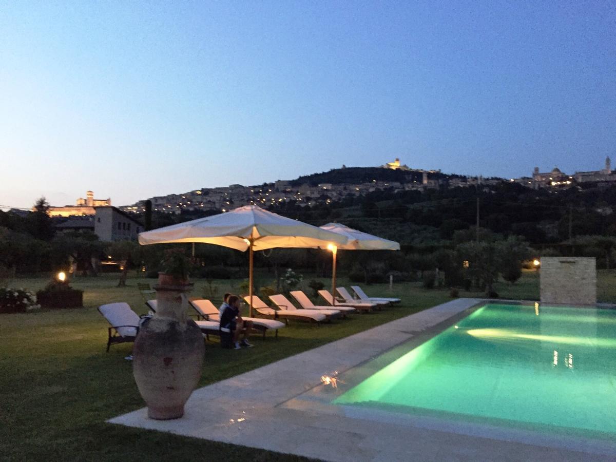 Tenuta San Masseo - Boutique Farm Resort & Spa Асизи Екстериор снимка