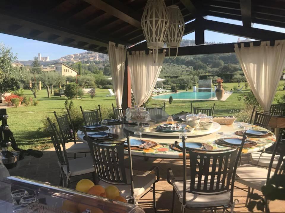 Tenuta San Masseo - Boutique Farm Resort & Spa Асизи Екстериор снимка